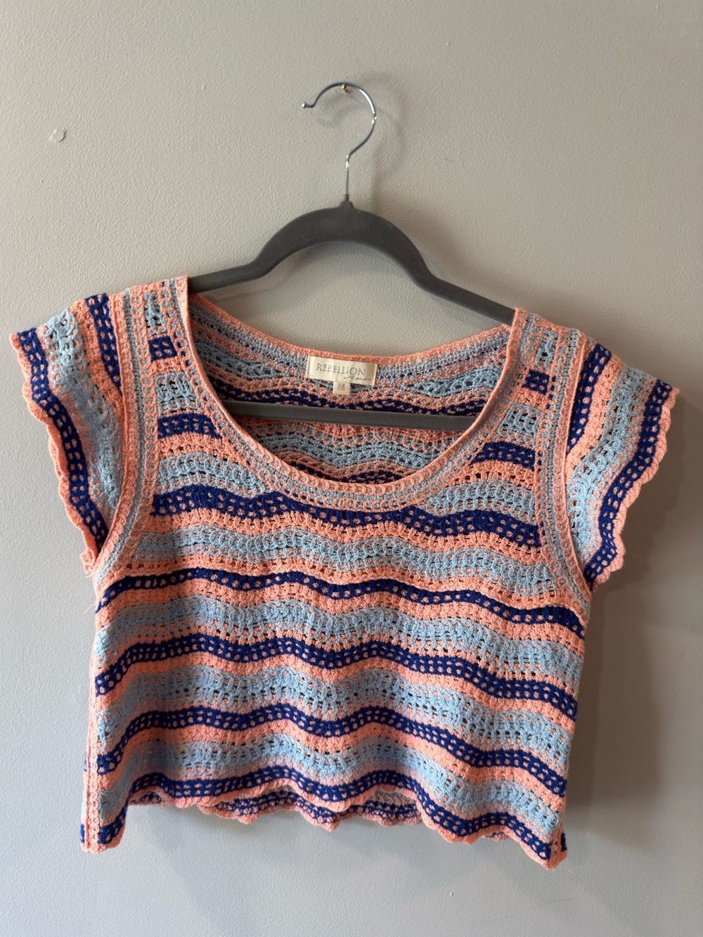 Rebellion Y2K Crochet Crop Top Flutter Sleeves Stripe Scalloped M Boho Festival